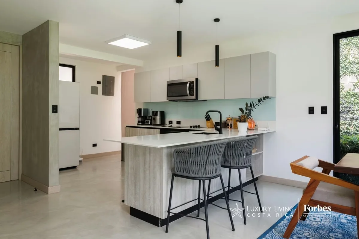 Casa contemporánea en venta en Lindora | Diseño moderno, jardín privado y acabados de lujo, photo 11