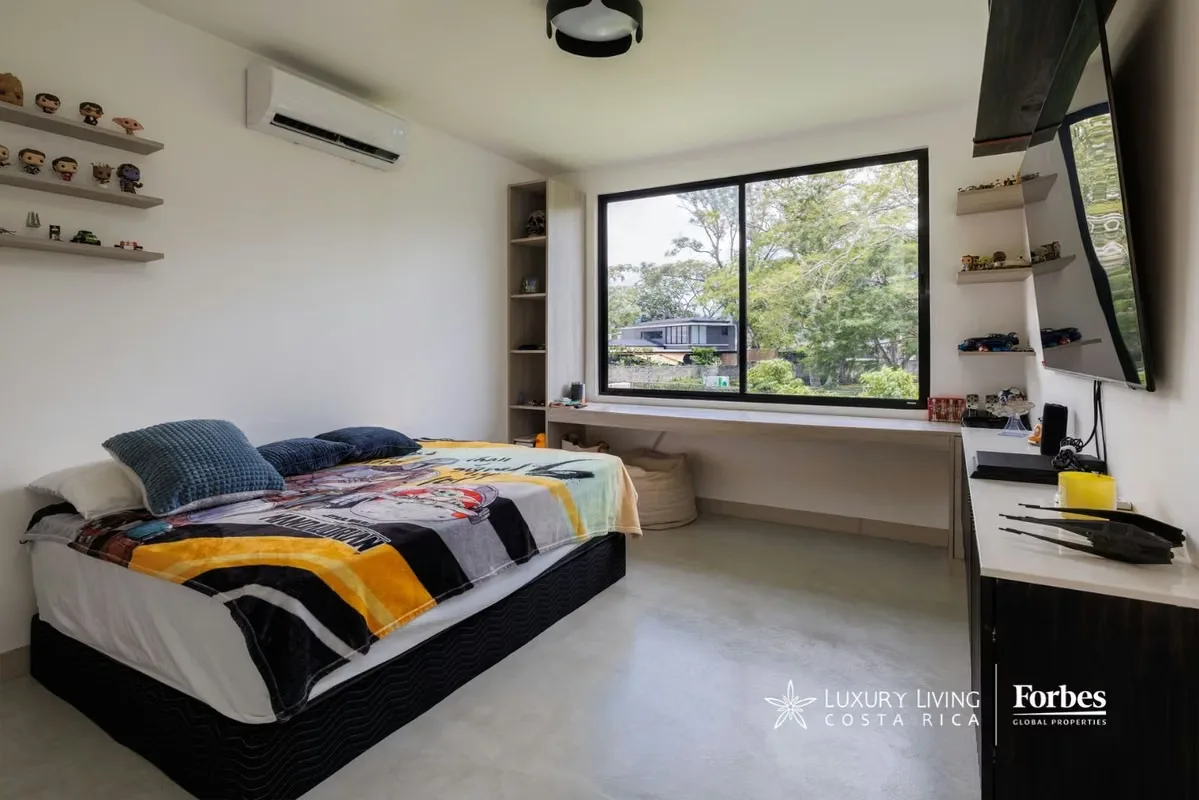 Casa contemporánea en venta en Lindora | Diseño moderno, jardín privado y acabados de lujo, photo 15