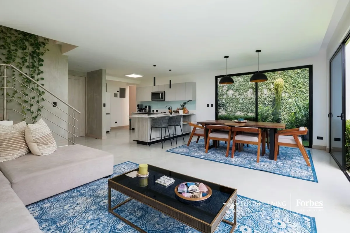 Casa contemporánea en venta en Lindora | Diseño moderno, jardín privado y acabados de lujo, photo 4