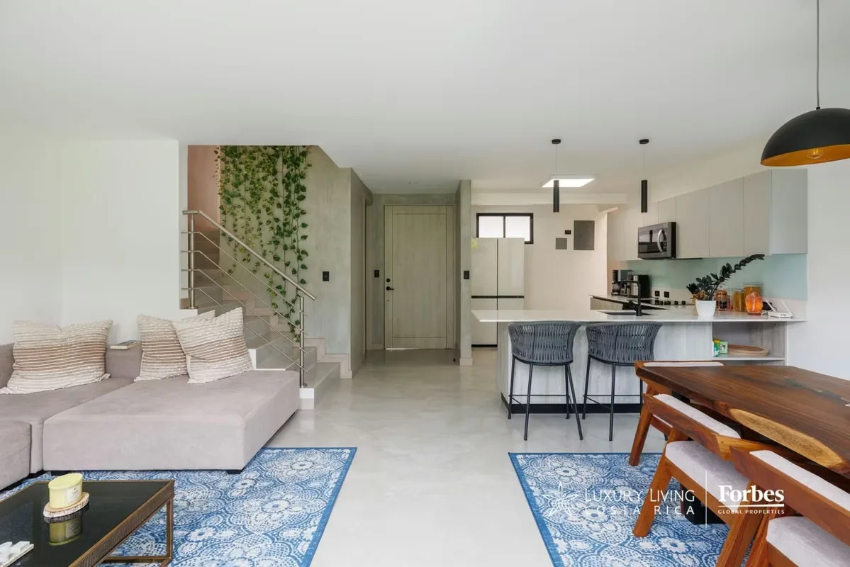 Casa contemporánea en venta en Lindora | Diseño moderno, jardín privado y acabados de lujo, photo 10