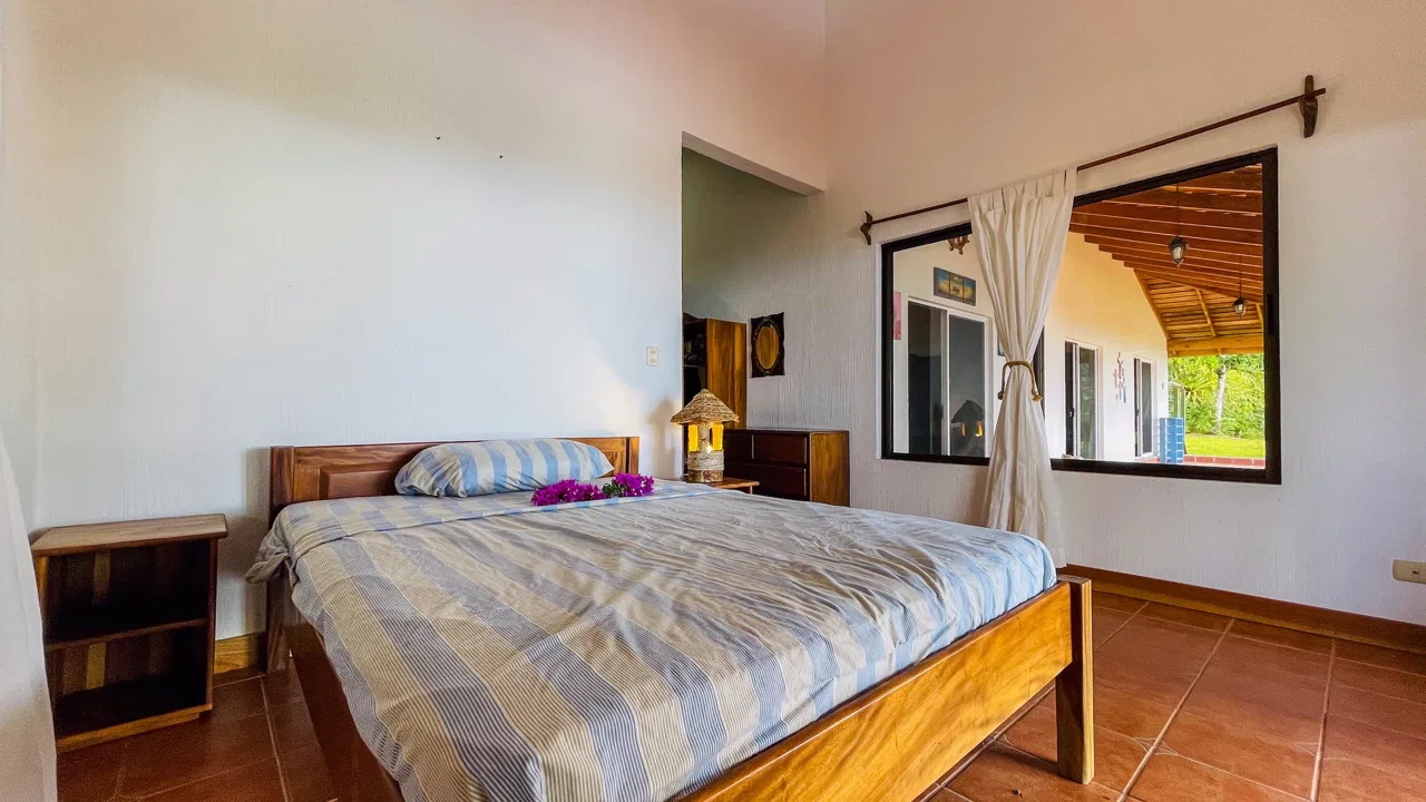 MOUNTAIN PROPERTY WITH THREE BEDROOMS AND OCEAN VIEWS, IN OJOCHAL – 4.86 ACRES, photo 17