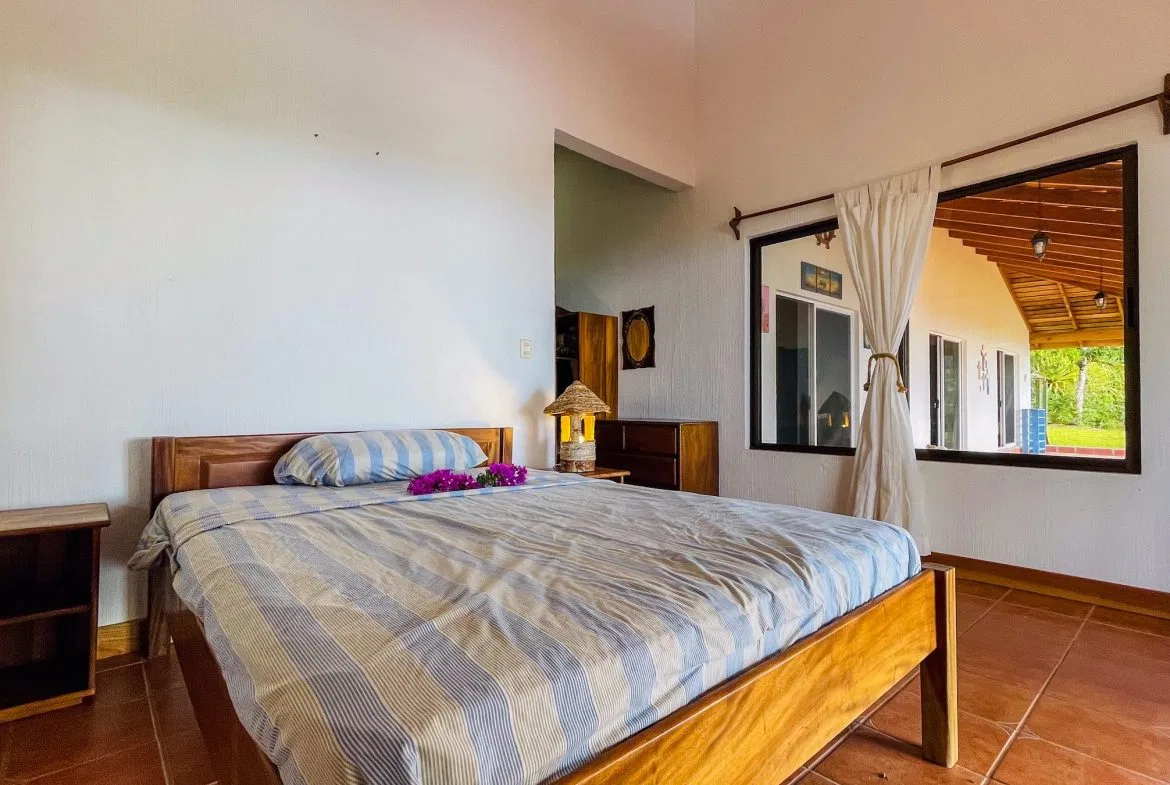 MOUNTAIN PROPERTY WITH THREE BEDROOMS AND OCEAN VIEWS, IN OJOCHAL – 4.86 ACRES, photo 18