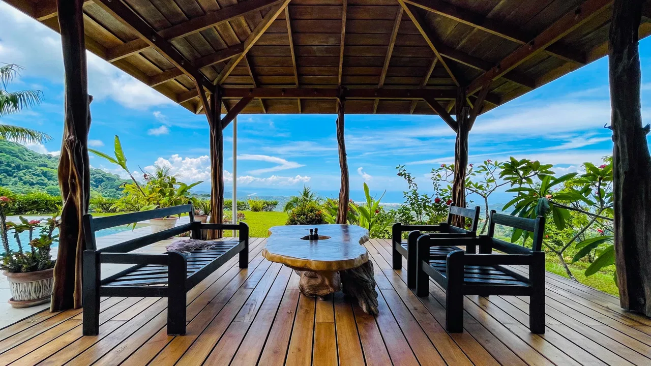 MOUNTAIN PROPERTY WITH THREE BEDROOMS AND OCEAN VIEWS, IN OJOCHAL – 4.86 ACRES, photo 3