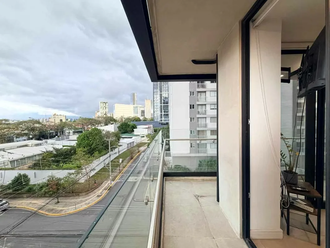 Apartment for Sale in Sky Garden with Expansive Views and Natural Light, photo 16
