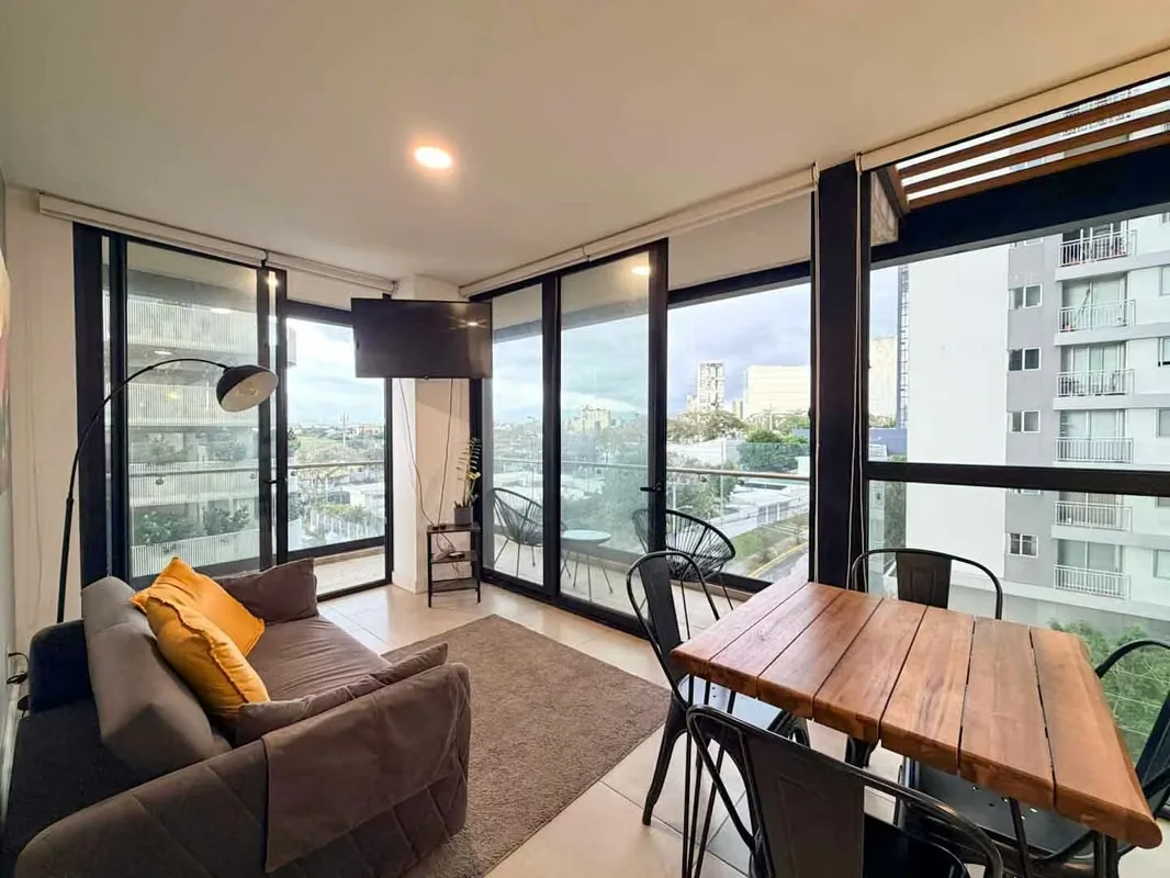 Apartment for Sale in Sky Garden with Expansive Views and Natural Light, photo 4