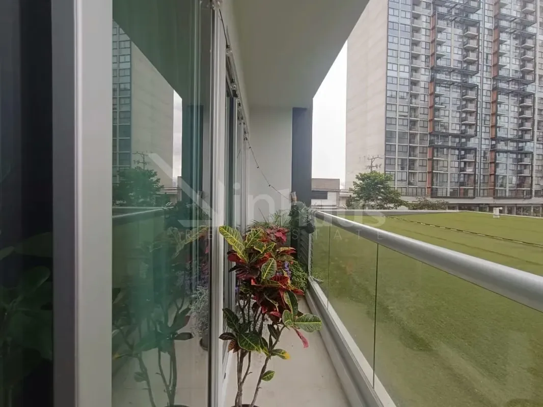 Venta de apartamento de una habitación ubicado en Torre en Nunciatura. Cuenta con un espacio integrado de cocina, sala y comedor con salida a balcón., photo 9