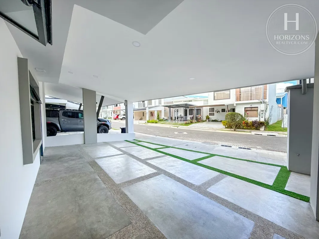 Se Vende Casa para Estrenar en Condominio Distrito San Juan, Frente al Anglo American School 4 Habitaciones NJA1440SB, photo 4