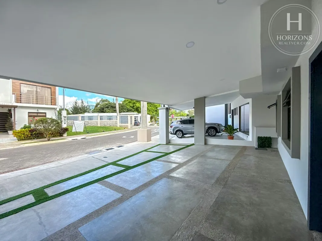 Se Vende Casa para Estrenar en Condominio Distrito San Juan, Frente al Anglo American School 4 Habitaciones NJA1440SB, photo 5