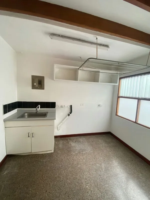 Alquiler de cómodo apartamento con magnífica ubicación en San Rafael de Escazú, cerca de walmart., photo 2