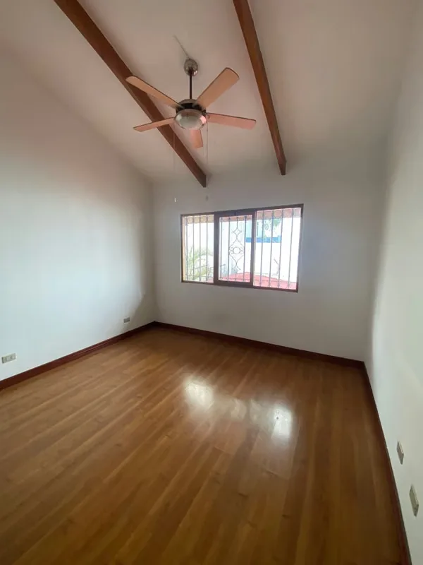 Alquiler de cómodo apartamento con magnífica ubicación en San Rafael de Escazú, cerca de walmart., photo 11