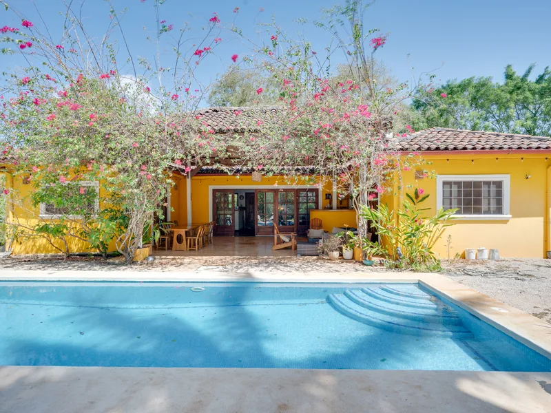 7 Bed Single Family Homes For Sale in La Josefina, photo 11