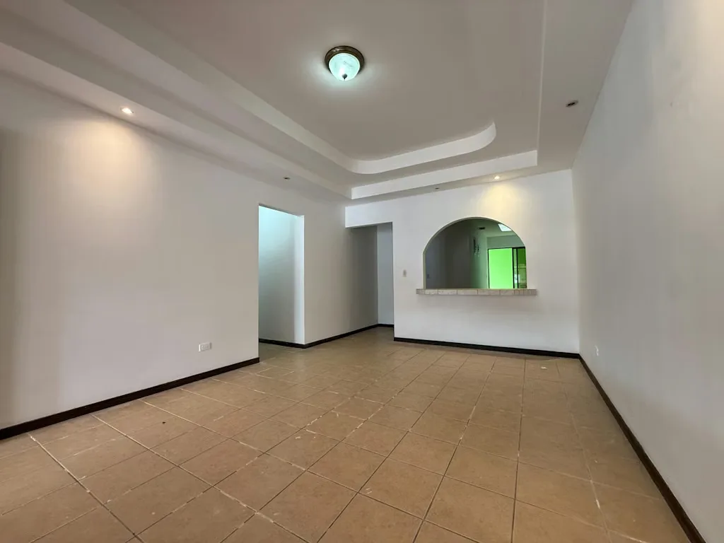 House for Sale in La Trinidad de Moravia Condominium, photo 5