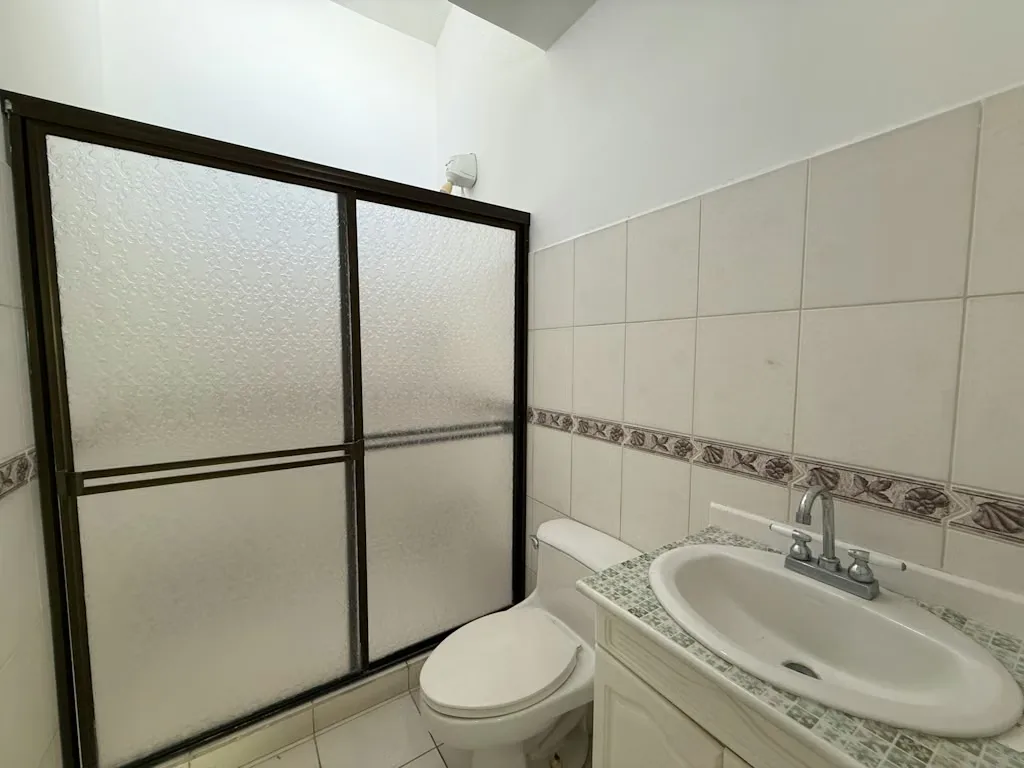 House for Sale in La Trinidad de Moravia Condominium, photo 9