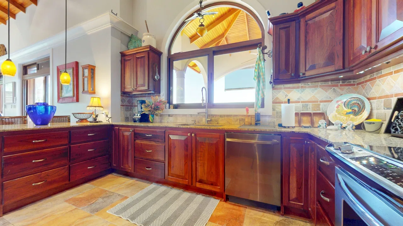 PROPERTY WITH THREE BEDROOMS AND FRONT OCEAN VIEWS, IN OJOCHAL – 0.63 ACRES, photo 17