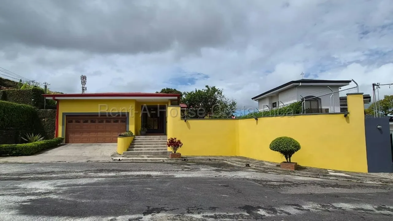 Beautiful House for Sale in San Rafael de Coronado