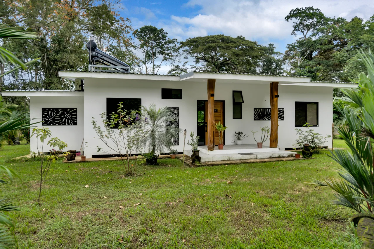 Dream Villa with Pool in Cahuita, Costa Rica, photo 10