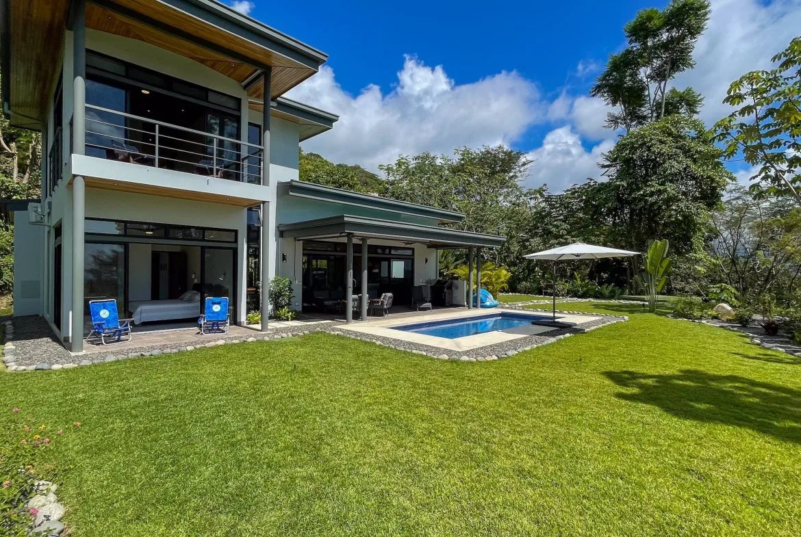 TWO FLOOR PROPERTY WITH THREE BEDROOM AND MOUNTAIN VIEWS, IN OJOCHAL – 1.58 ACRES, photo 6