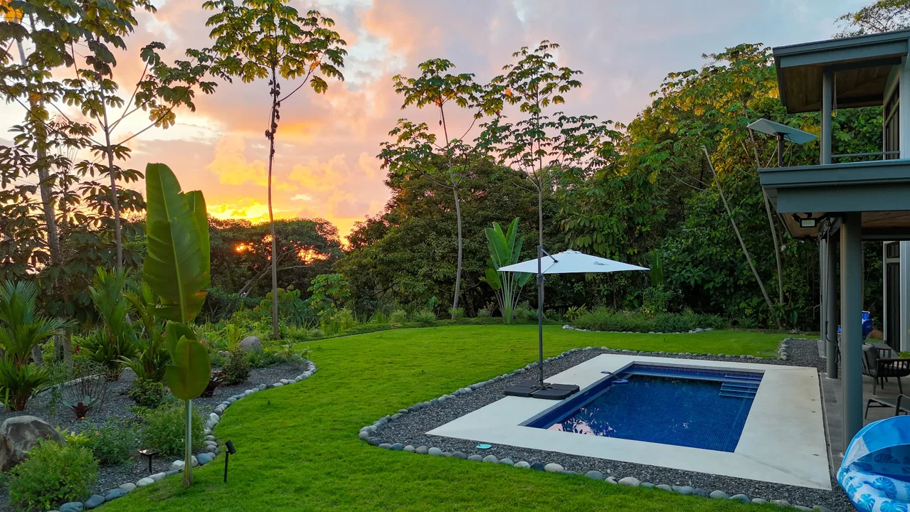 TWO FLOOR PROPERTY WITH THREE BEDROOM AND MOUNTAIN VIEWS, IN OJOCHAL – 1.58 ACRES, photo 9