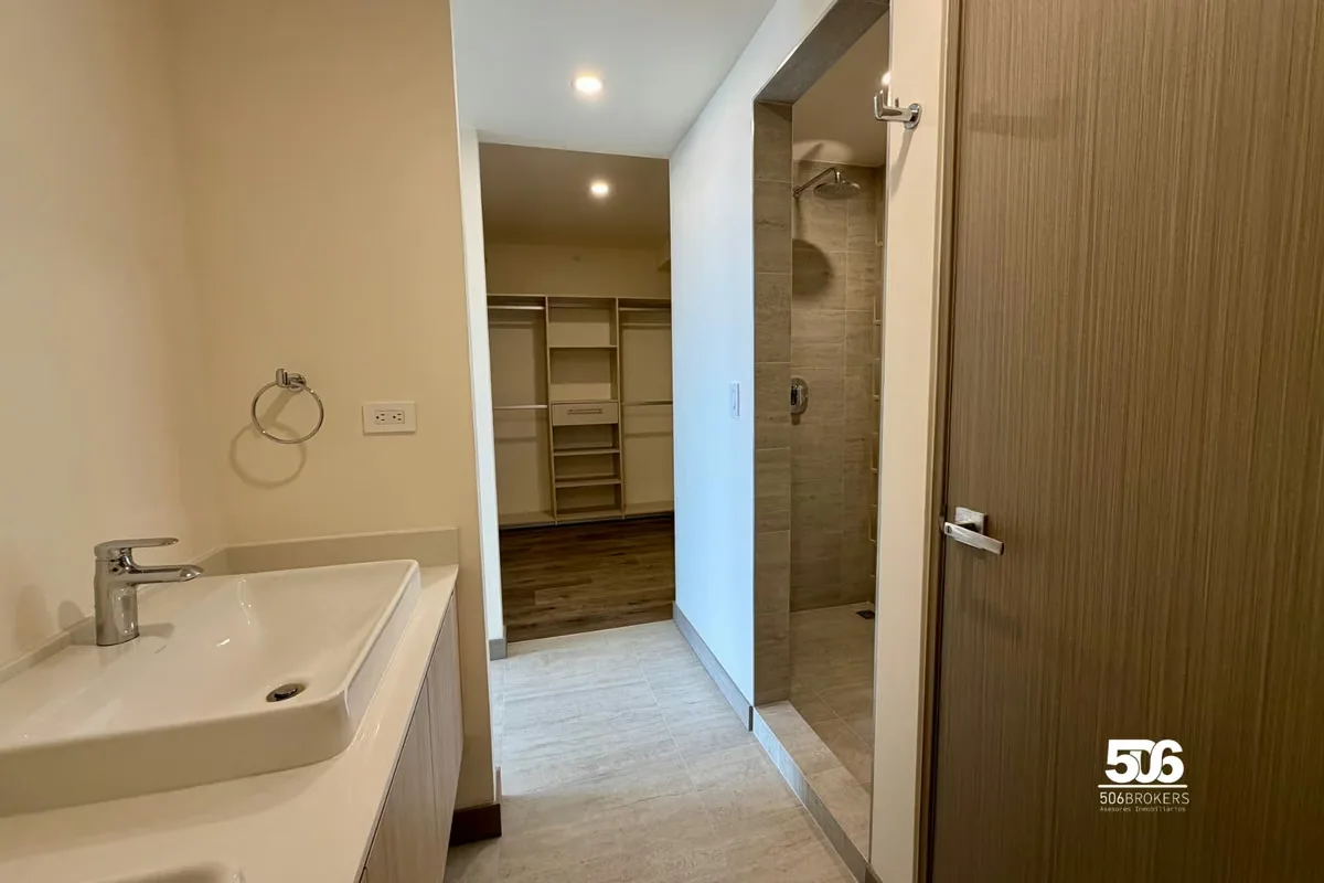 Luxury Apartment for Sale in Rohrmoser | Across from Parque del Café, photo 12