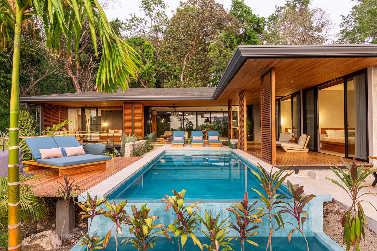 Exclusive! Unique Villa in the heart of Santa Teresa