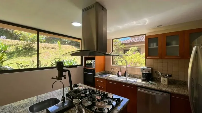 House for Sale in Roble Sabana Condominium with Office, photo 7