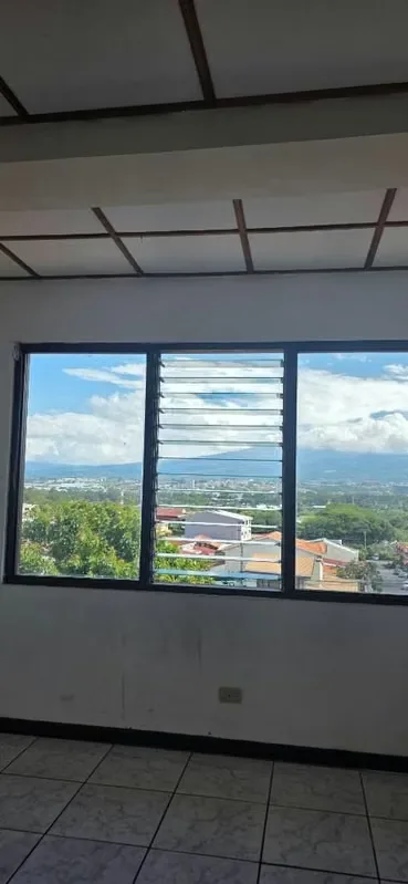 Spacious 5-bedroom apartment for rent with 24-hour security, photo 7