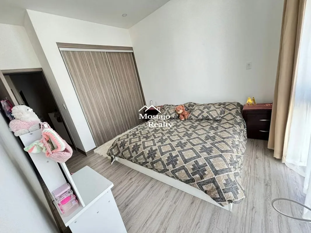 Descubra una casa con muchos extras que combina diseño moderno, funcionalidad y un entorno natural privilegiado en el exclusivo Condominio San Antonio, Escazú., photo 5
