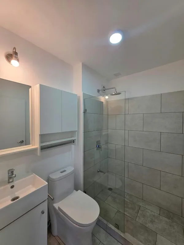 Con más de 13 años en el mercado inmobiliario, somos una oficina formal para alquileres y compra. Te acompañamos con asesoría profesional en ..., photo 2