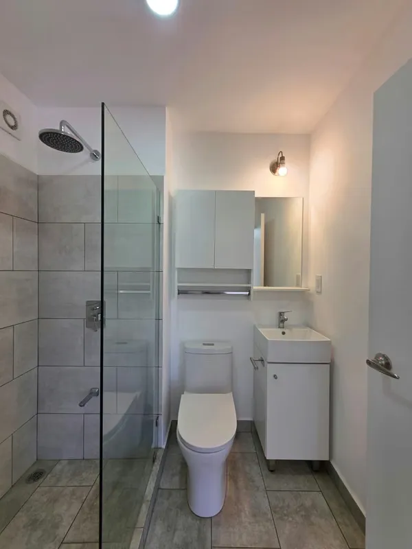 Con más de 13 años en el mercado inmobiliario, somos una oficina formal para alquileres y compra. Te acompañamos con asesoría profesional en ..., photo 12