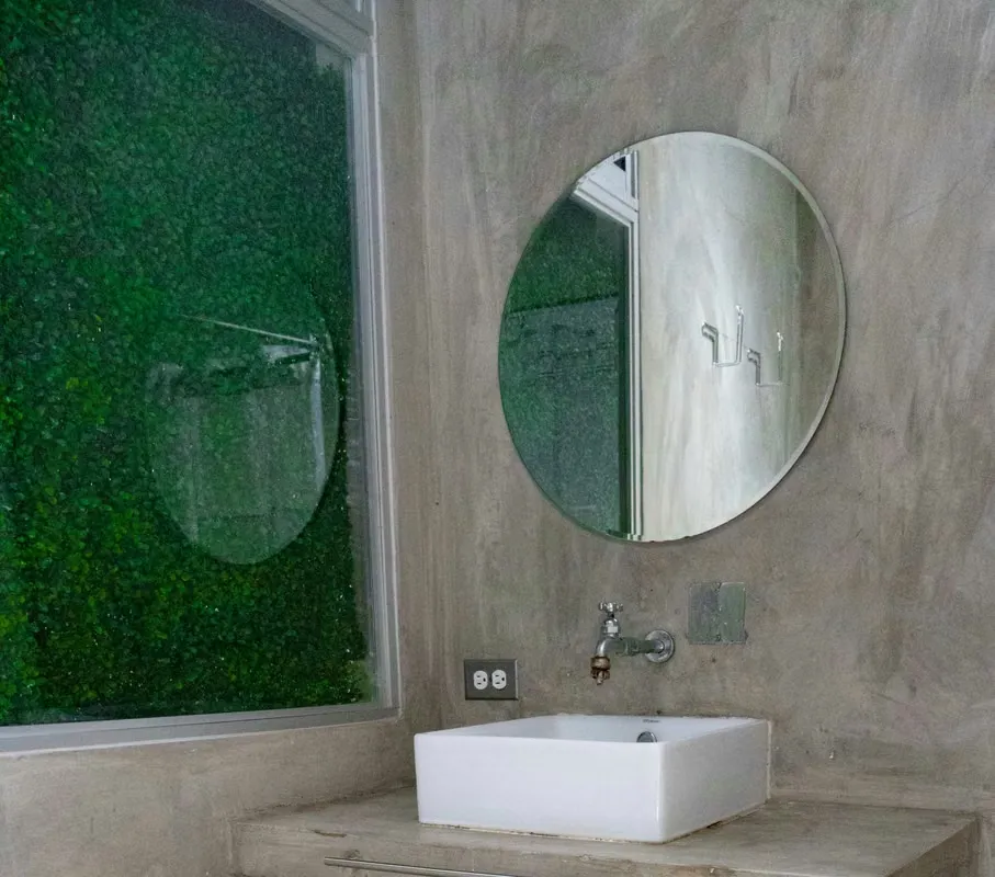 The accommodation offers three types of rooms to suit different preferences: a single room with shared bathroom, a small studio with private bathroom and kitchen and a full large studio ..., photo 10