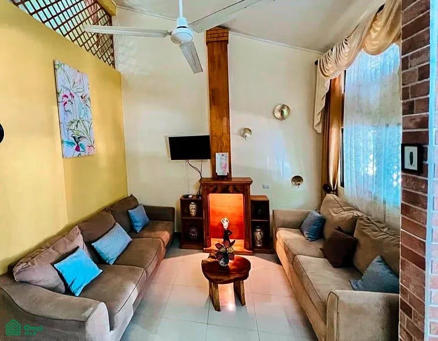 Condo in Las Palmas Walking Distance to the Beach, Playa del Coco, Sardinal, Guanacaste 50503