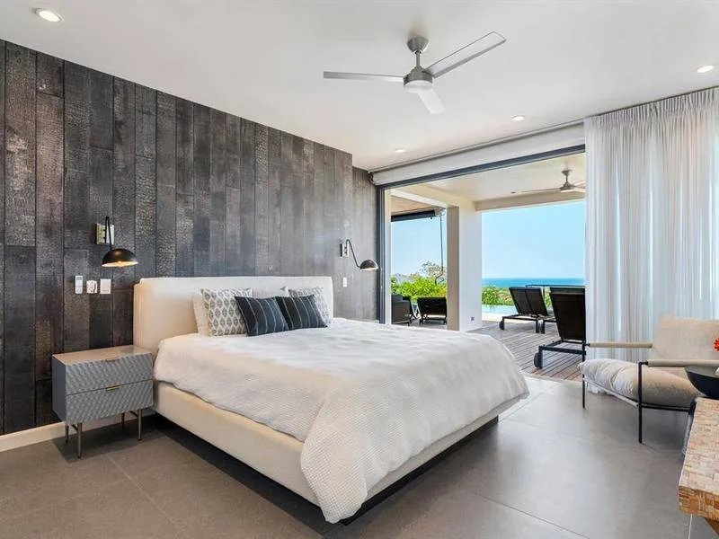 5 Bed Single Family Homes For Sale in Playa Flamingo, photo 10