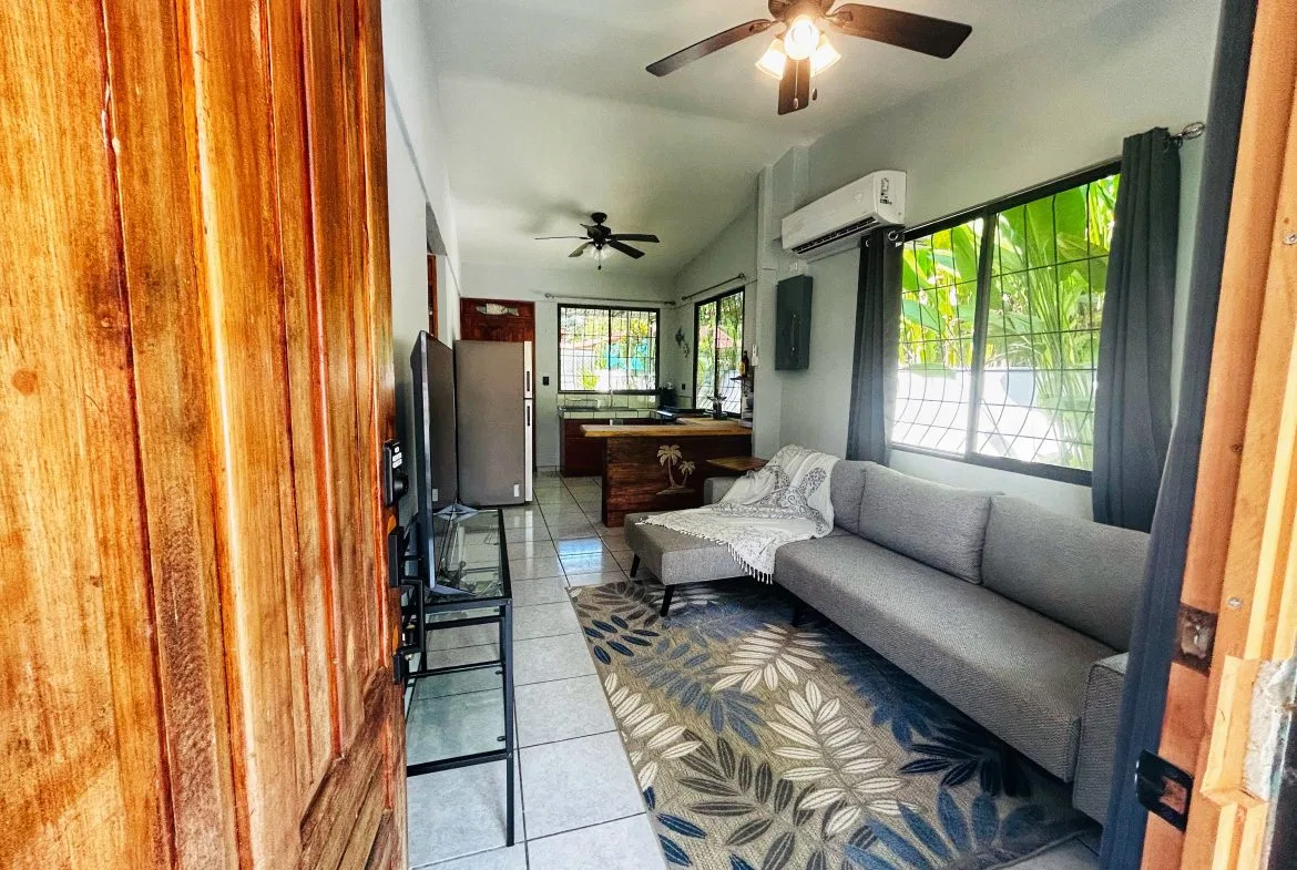 NEWLY RENOVATED 2 BED-HOME WITH PRIME LOCATION – 0.08 ACRES, photo 8