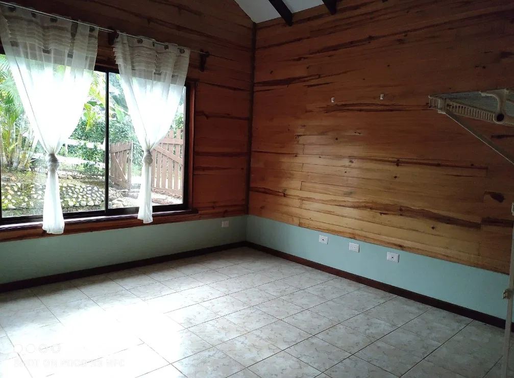 VENTA DE CASA RURAL DE 5 HABITACIONES EN LA ESE DE PARAMO, PEREZ ZELEDON: CLIMA DE MONTAÑA Y VISTAS - Venta en Pérez Zeledón, photo 16