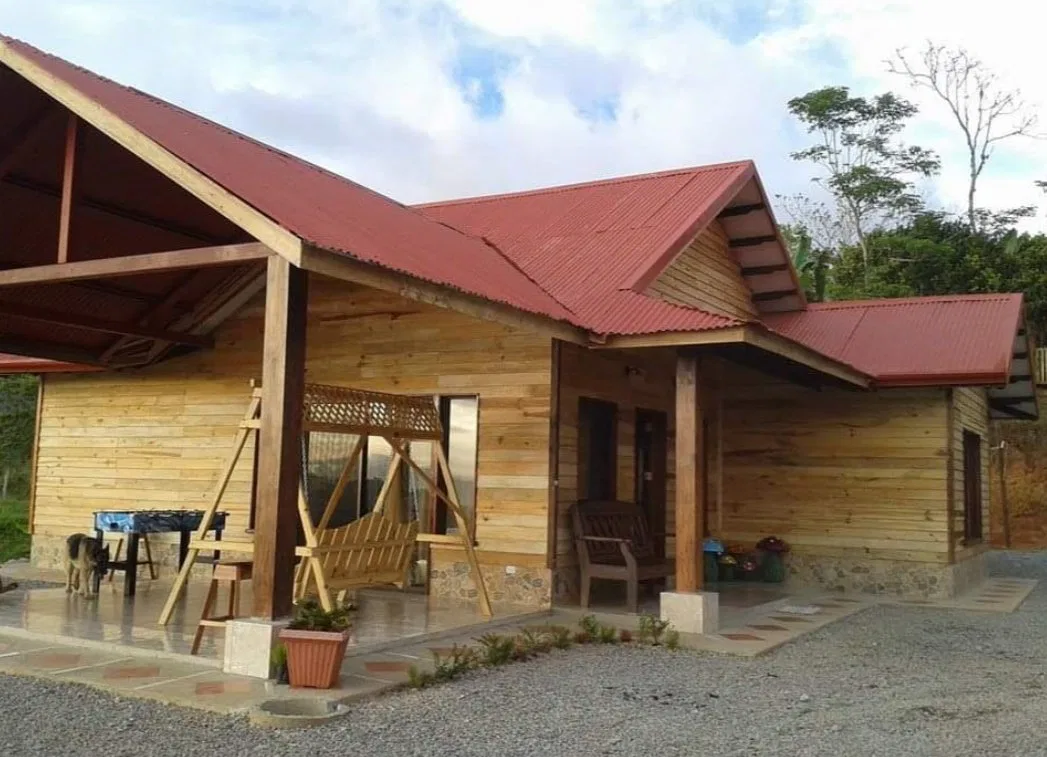 VENTA DE CASA RURAL DE 5 HABITACIONES EN LA ESE DE PARAMO, PEREZ ZELEDON: CLIMA DE MONTAÑA Y VISTAS - Venta en Pérez Zeledón, photo 5