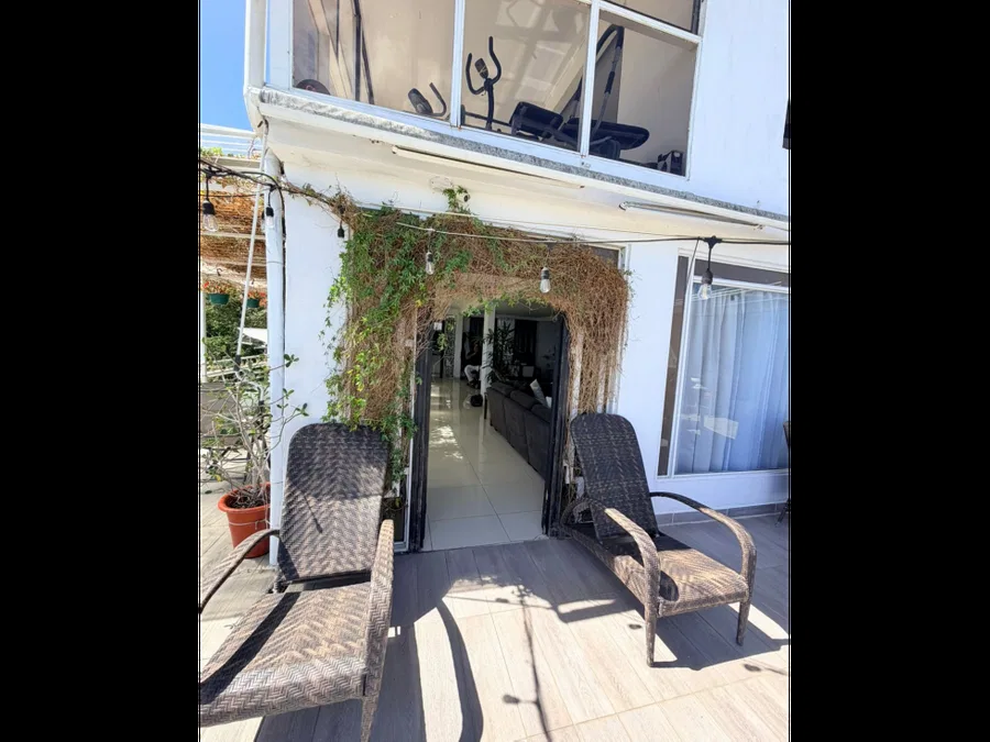 Venta de Casa de Lujo en Santa Ana, Pabellón