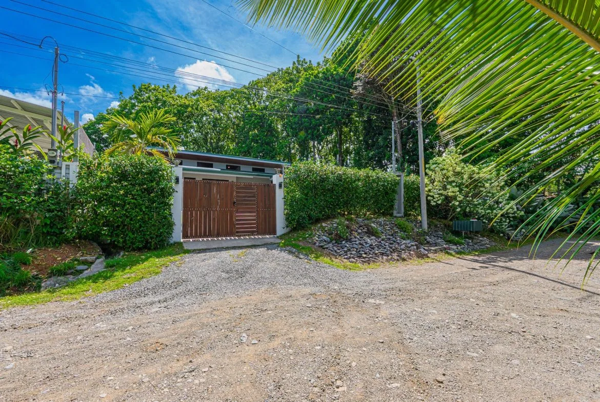 PROPERTY WITH TWO BEDROOMS WITH A PRIVATE CREEK, IN UVITA CENTER – 0.29 ACRES, photo 20