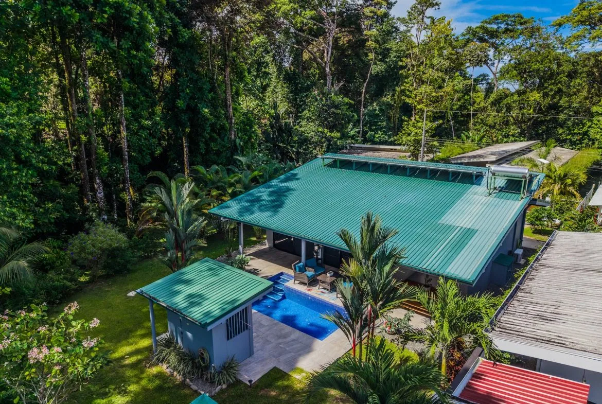 PROPERTY WITH TWO BEDROOMS WITH A PRIVATE CREEK, IN UVITA CENTER – 0.29 ACRES, photo 10