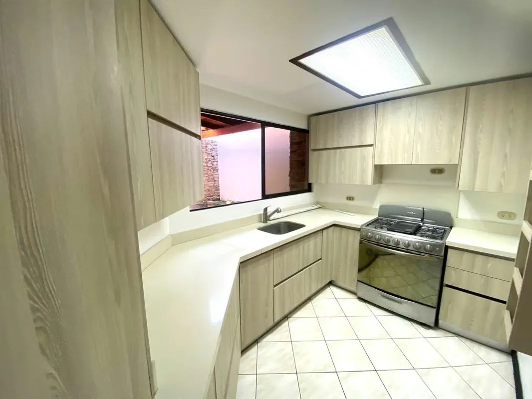 Alquiler de casa en Condominio. Cerca del CR Country club., photo 5