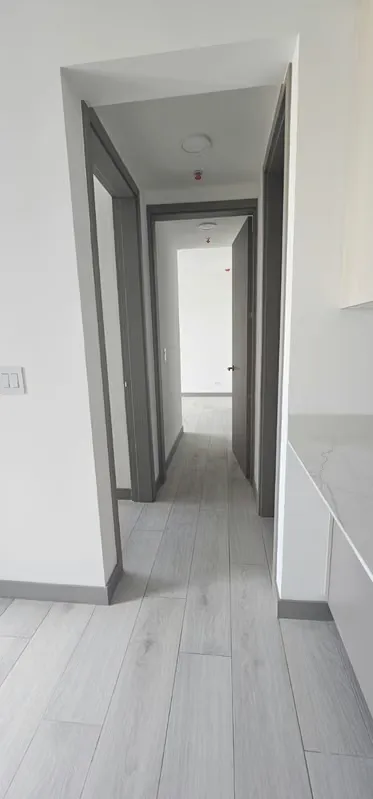 Be the first to live in this modern, elegant apartment at the Núcleo Sabana condominium. Situated on the 19th ..., photo 7