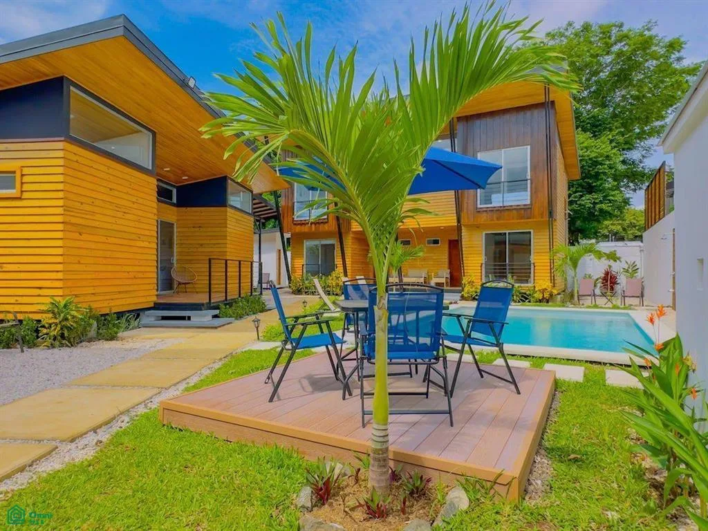 Macondo 6 Unit Rental Property Coco