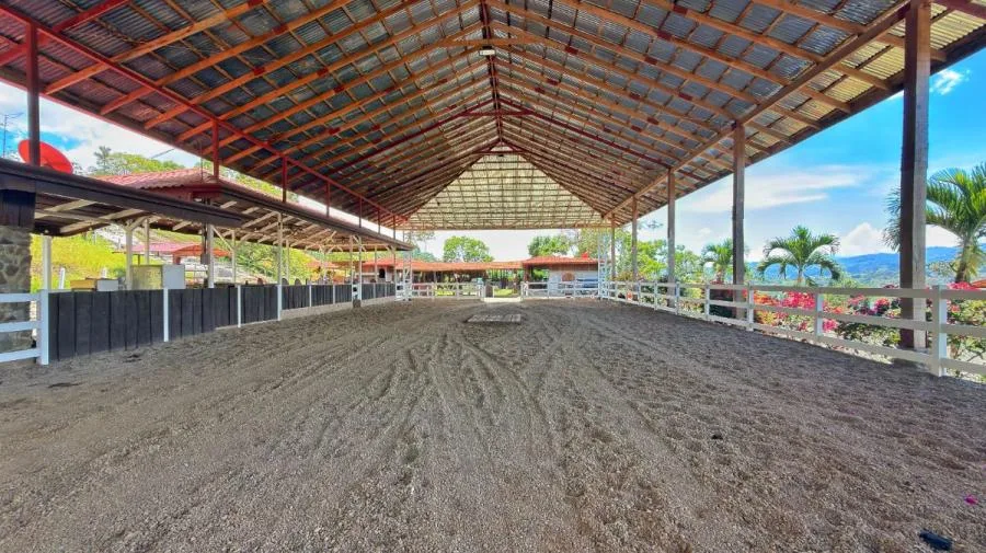 RANCHO Y FINCA ECUESTRE EN VENTA EN PACUAR, PÉREZ ZELEDÓN – 16 HECTÁREAS - Venta en Perez Zeledón, photo 8