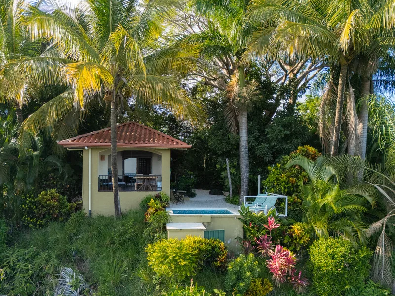 6 Bed Single Family Homes For Sale in Montezuma, photo 7