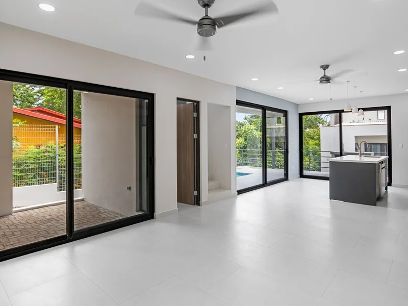 3 Bed Condo For Sale in Playas Del Coco, photo 13
