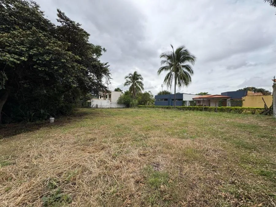 Lote residencial de 718 m² con alto potencial para desarrollo #26-921 GS - Venta en Santa Ana