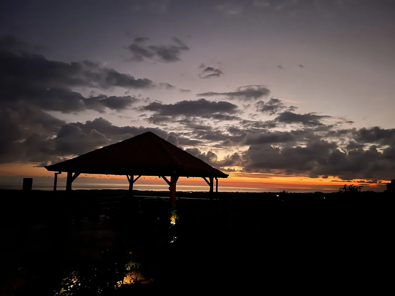 Breathtaking 3.3 Acre Oceanview 3 Bed/2.5 Bath Home with Pool & 2 Bed Guest home
