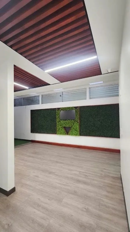 Position your medical practice, aesthetic center, specialized clinic, laboratory, or wellness business in one of the fastest-growing and most desirable commercial areas of Tres ..., photo 6