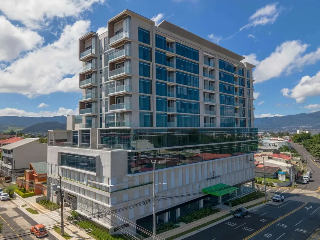 Venta de Espacios de Oficina en Curridabat. ID 38411