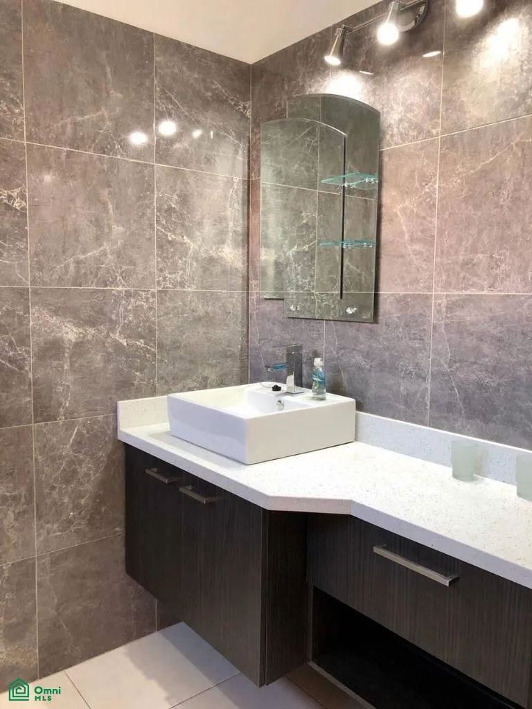 Casa y Terreno con Potencial Comercial y Residencial, photo 10