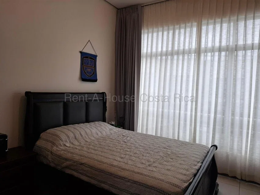 Venta de Casa en Montes de Oca-Sabanilla. RAH 27-129 - Venta en Montes de Oca